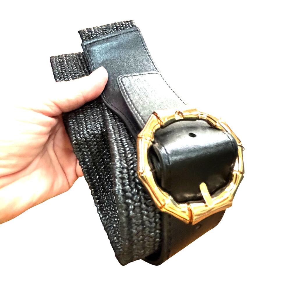 Francesca’s NWT women's black stretch belt with textured gold bamboo buckle